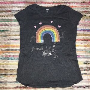 Old navy shirt with cute design